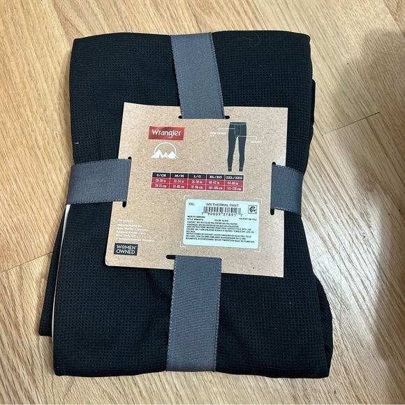 Wrangler Thermal Pants NWT Men’s 2X Black Moisture Wicking Gusset Recycled Yarn - Picture 3 of 3